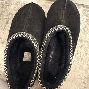 Ugg Tasman slippers women’s 7